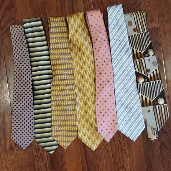 Bundle of Beautiful mens silk ties - Picture 3 of 6